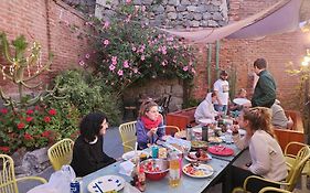 La Casa Piola
